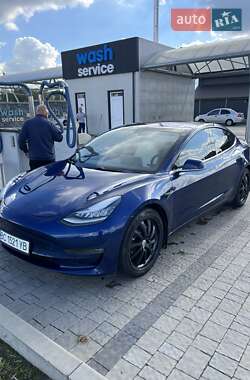 Tesla Model 3  2018