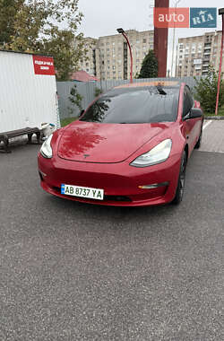 Tesla Model 3  2018