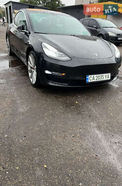 Tesla Model 3  2018