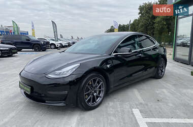 Tesla Model 3  2018
