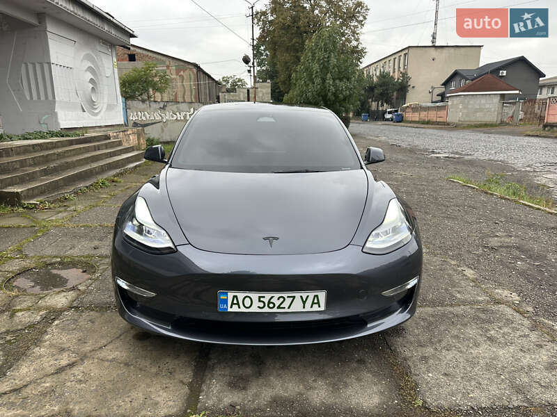 Седан Tesla Model 3 2022 в Мукачево фото 4 Седан Tesla Model 3 2022 в Мукачево