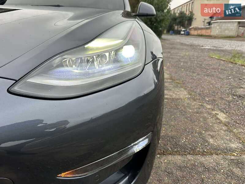 Седан Tesla Model 3 2022 в Мукачево фото 5 Седан Tesla Model 3 2022 в Мукачево
