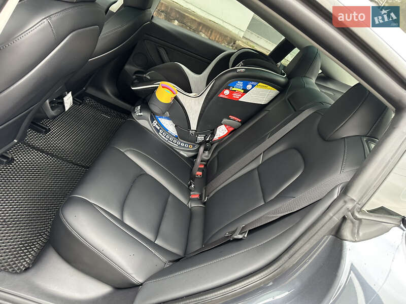 Седан Tesla Model 3 2022 в Мукачево фото 26 Седан Tesla Model 3 2022 в Мукачево