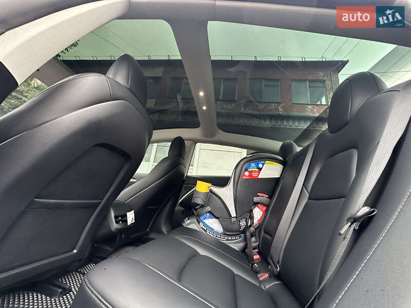 Седан Tesla Model 3 2022 в Мукачево фото 28 Седан Tesla Model 3 2022 в Мукачево