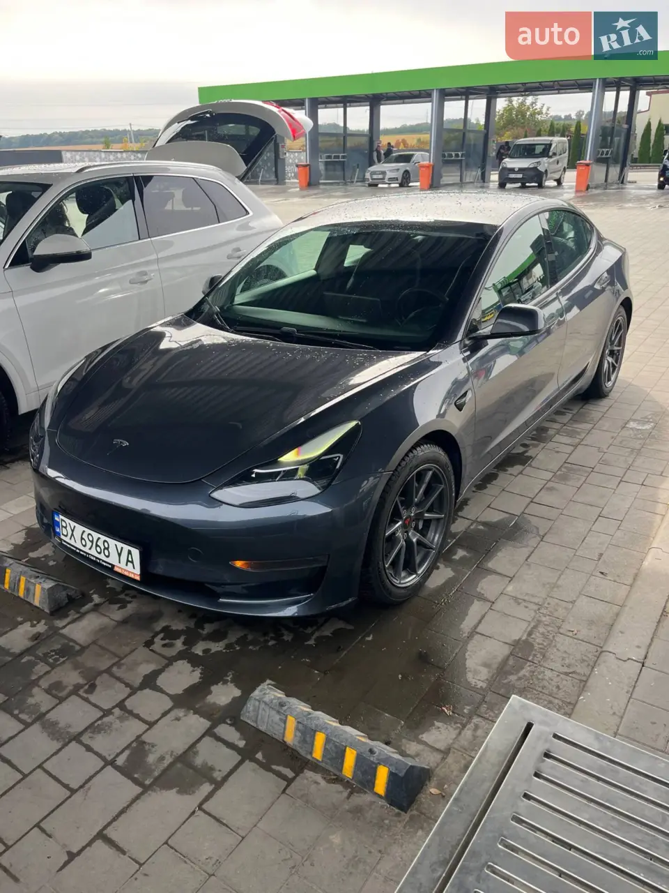 2021 Tesla Model 3 - мініатюра 3