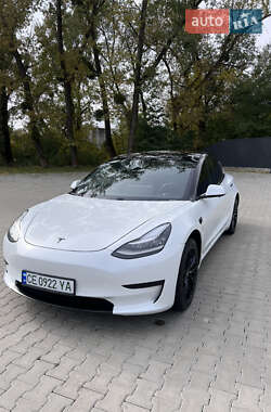 Tesla Model 3  2019