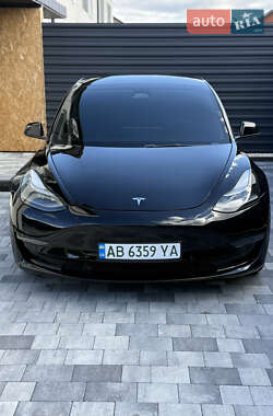 Tesla Model 3  2022