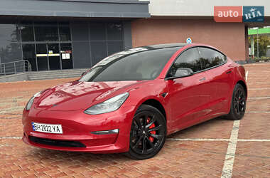 Tesla Model 3  2022