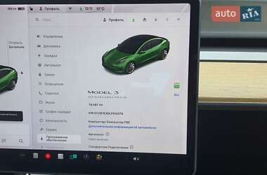 Седан Tesla Model 3 2019 в Івано-Франківську