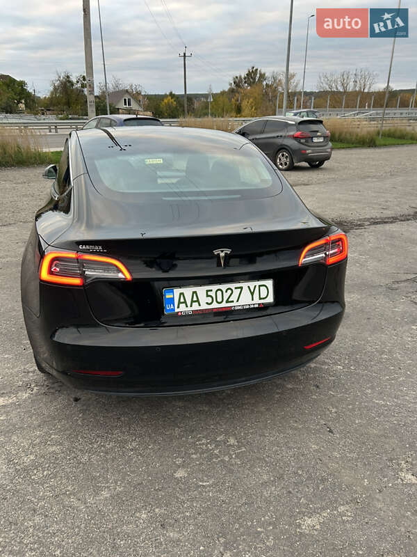 Седан Tesla Model 3 2019 в Ирпене