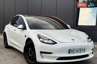 Tesla Model 3  2022