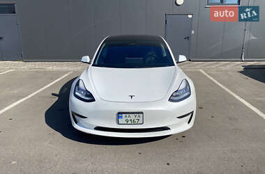 Tesla Model 3  2018
