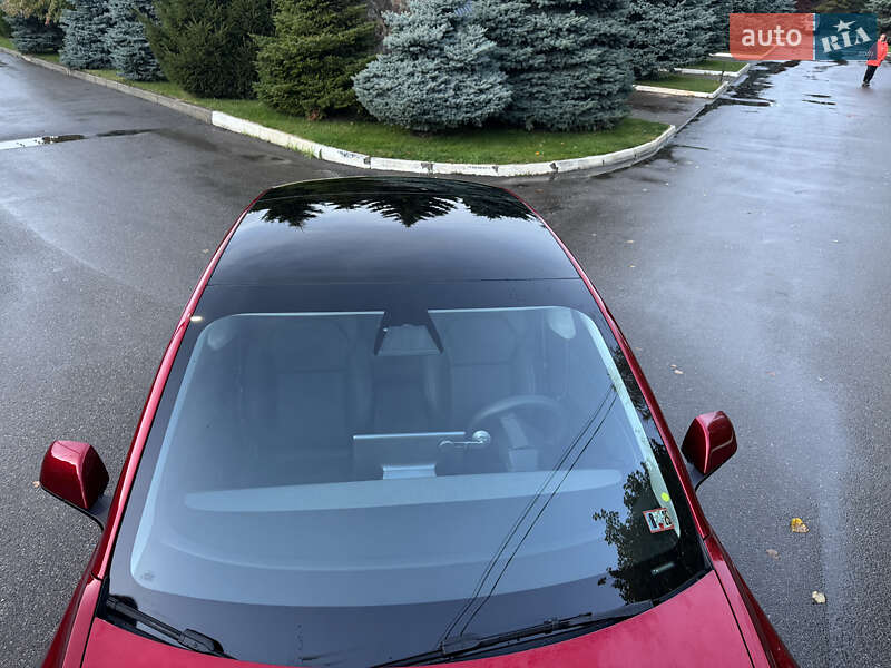 Седан Tesla Model 3 2024 в Києві