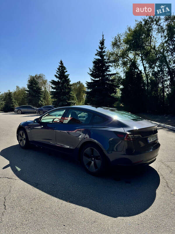 Седан Tesla Model 3 2021 в Запорожье