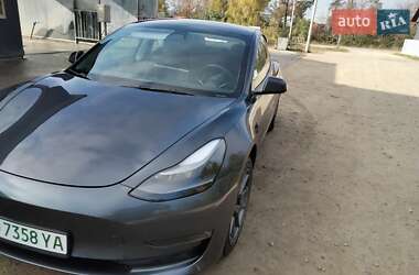 Tesla Model 3 2023