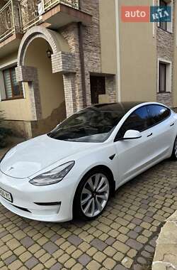 Tesla Model 3 2018