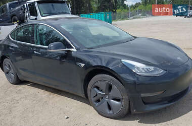 Tesla Model 3  2018