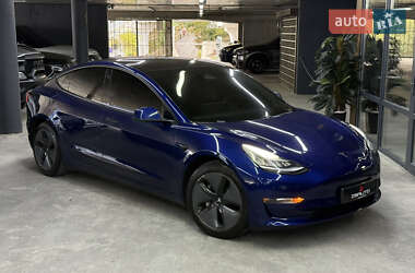 Tesla Model 3 2018