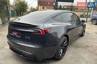 Седан Tesla Model 3 2024 в Киеве