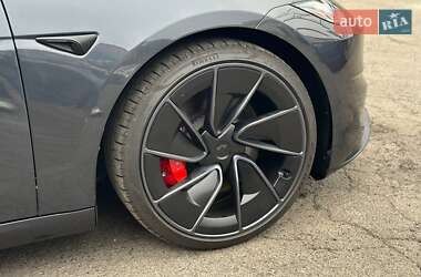 Седан Tesla Model 3 2024 в Киеве
