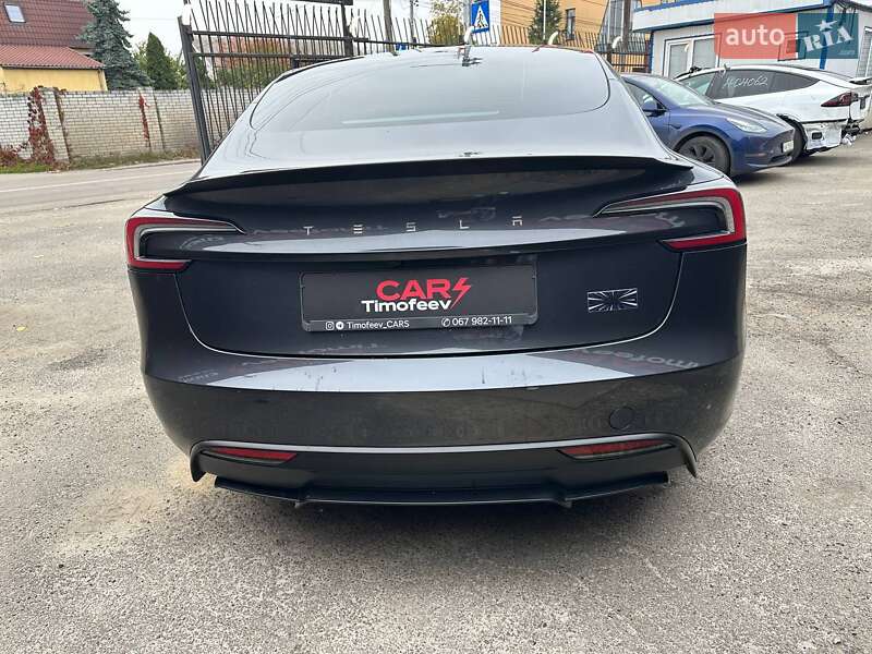 Седан Tesla Model 3 2024 в Киеве