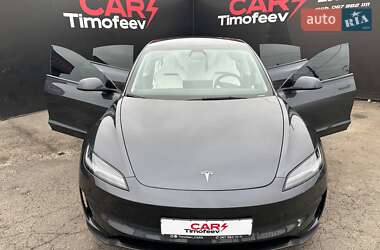 Седан Tesla Model 3 2024 в Киеве