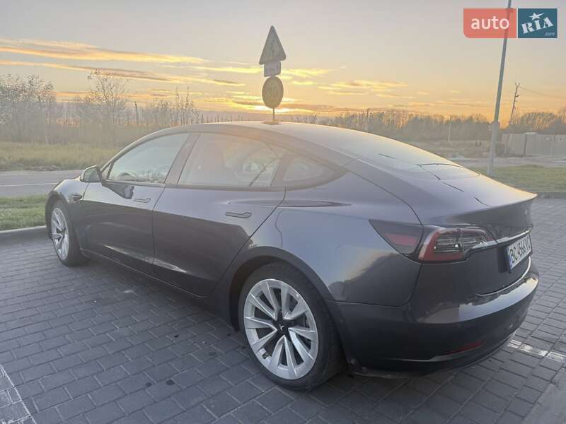 Седан Tesla Model 3 2022 в Львові фото 5 Седан Tesla Model 3 2022 в Львові
