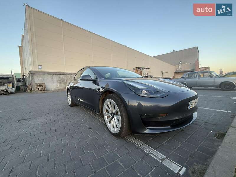 Седан Tesla Model 3 2022 в Львові фото 7 Седан Tesla Model 3 2022 в Львові