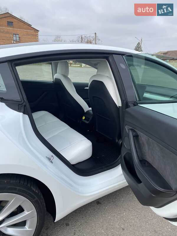 Седан Tesla Model 3 2021 в Покрове фото 6 Седан Tesla Model 3 2021 в Покрове