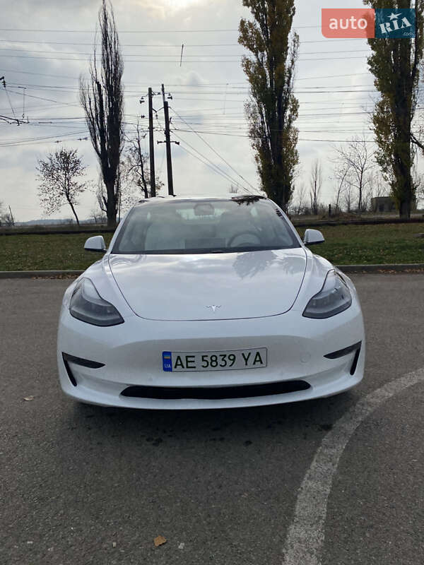 Седан Tesla Model 3 2021 в Покрове фото Седан Tesla Model 3 2021 в Покрове