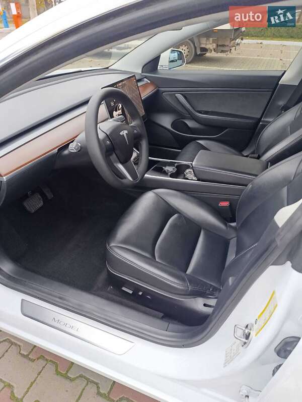 Седан Tesla Model 3 2019 в Одессе фото 14 Седан Tesla Model 3 2019 в Одессе