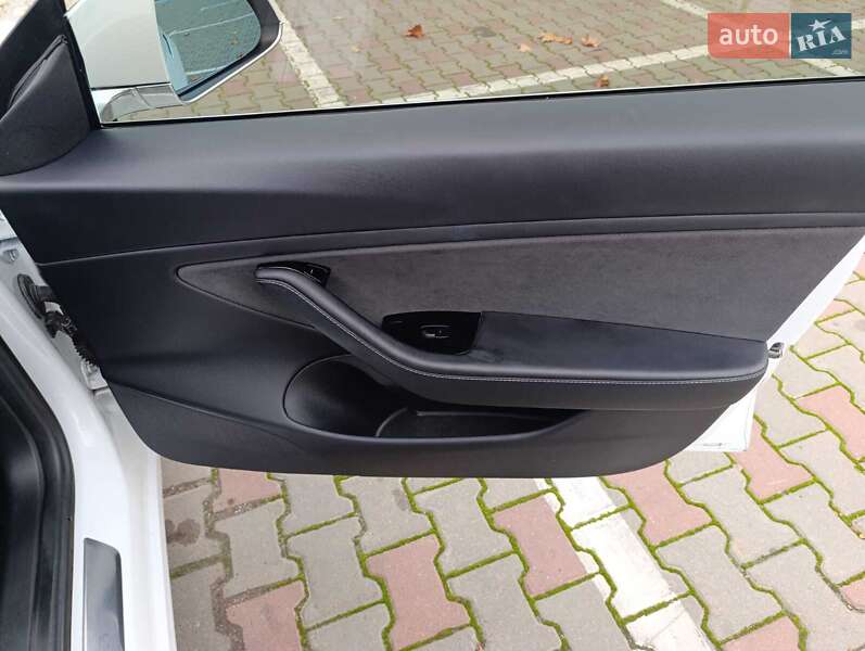 Седан Tesla Model 3 2019 в Одессе фото 21 Седан Tesla Model 3 2019 в Одессе