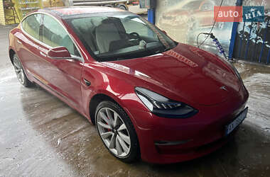 Tesla Model 3  2018