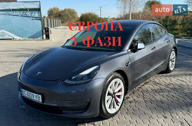 Tesla Model 3 2021