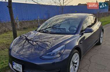 Седан Tesla Model 3 2022 в Кривом Роге