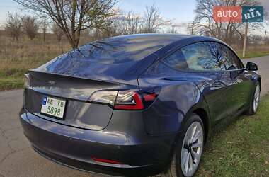 Седан Tesla Model 3 2022 в Кривом Роге