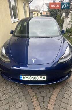 Седан Tesla Model 3 2023 в Житомире