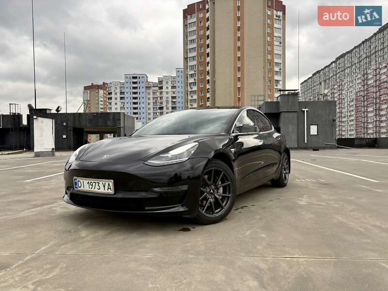 Tesla Model 3 2019 Tesla Model 3 2019