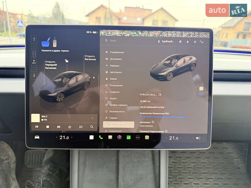 Седан Tesla Model 3 2024 в Львове