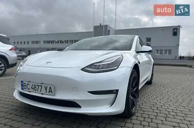Tesla Model 3 2020