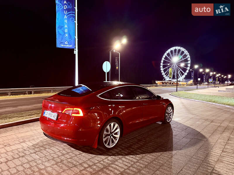 Tesla Model 3 2018