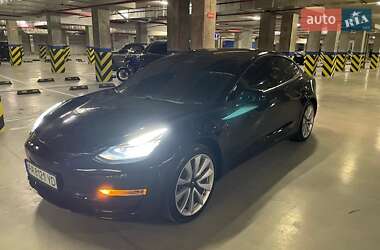 Tesla Model 3 2019