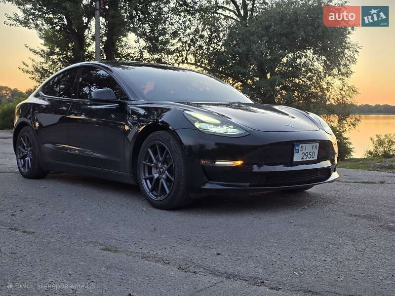 Tesla Model 3 2022