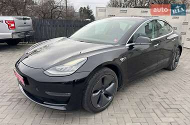 Tesla Model 3 2018