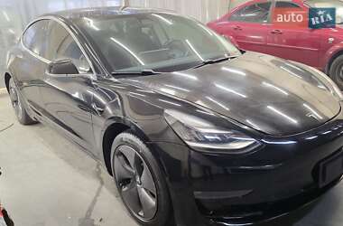 Tesla Model 3 2018