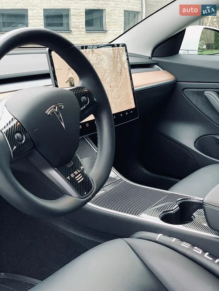2018 Tesla Model 3 - мініатюра 3