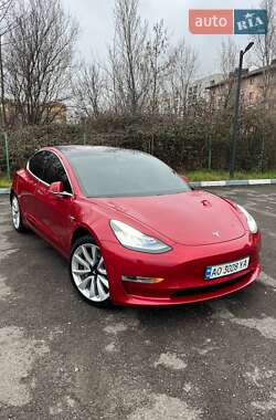Tesla Model 3  2018
