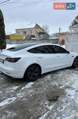 Седан Tesla Model 3 2019 в Здолбунове