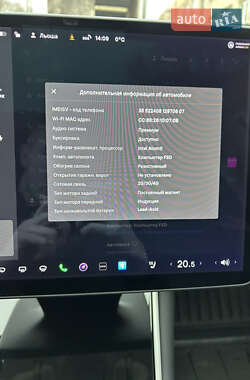 Седан Tesla Model 3 2019 в Здолбунове
