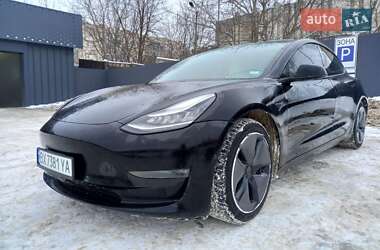 Tesla Model 3  2018